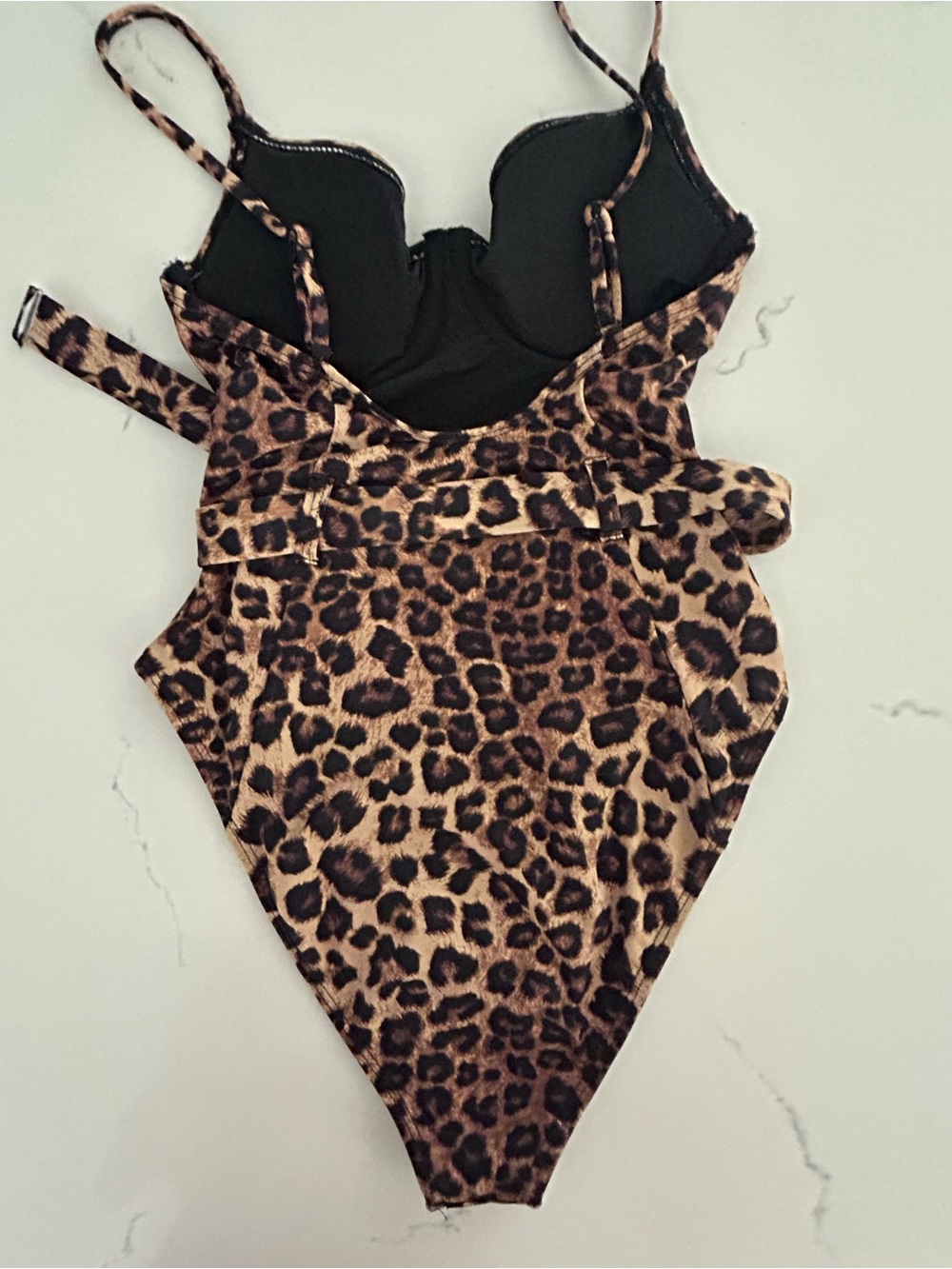 Good American Leopard Print One-Piece Swimsuit - Brown/Tan size 1 - Picture 8 of 9